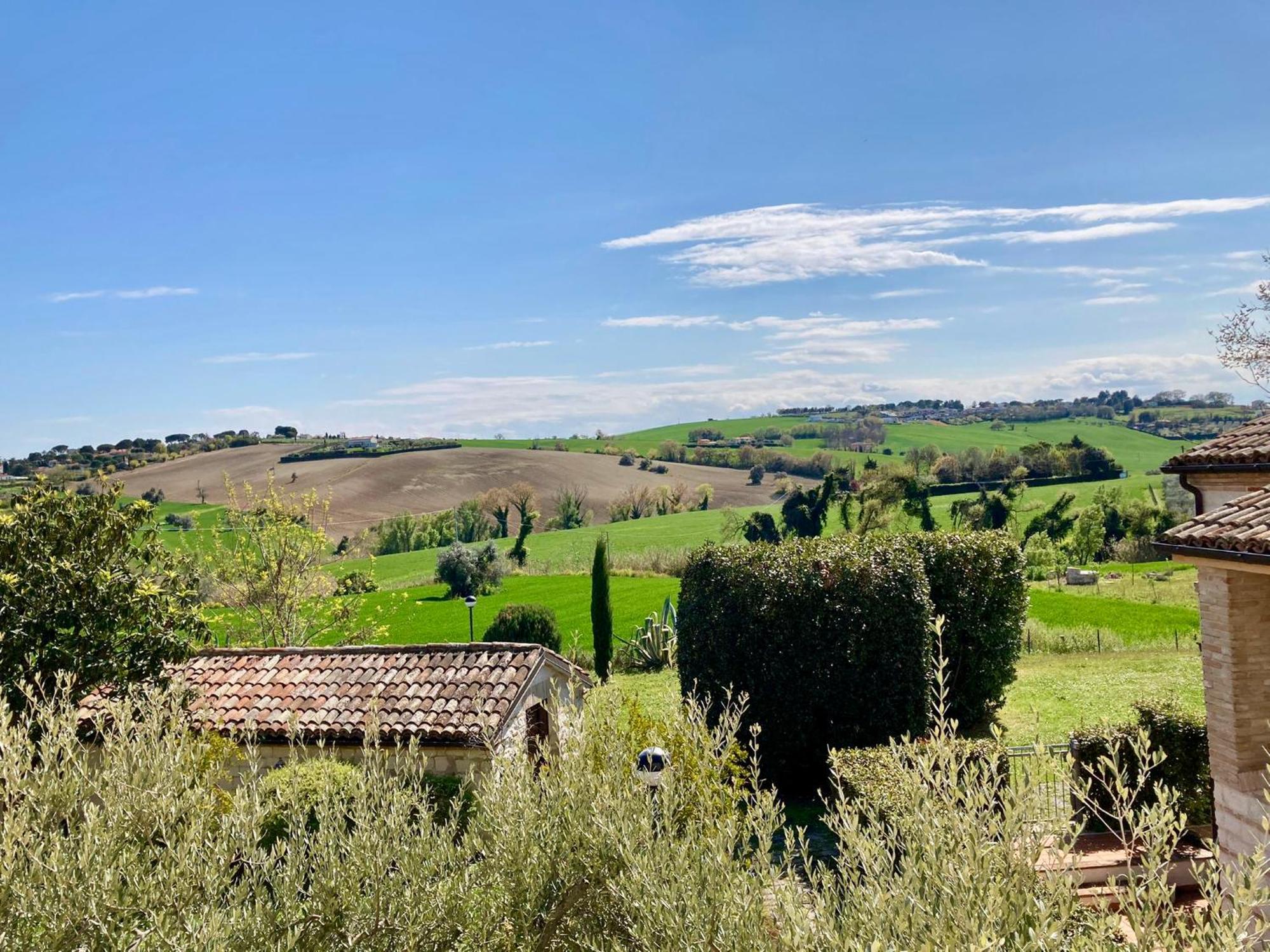 Appartamento S214 - Sirolo, trilocale con giardino in zona tranquilla Esterno foto